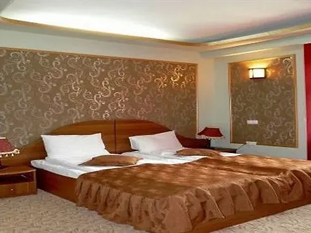 Casa Frieda 3*
