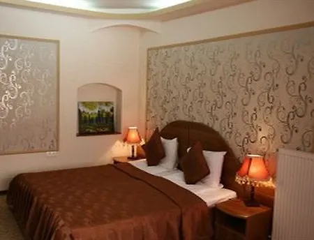 Casa Frieda 3*